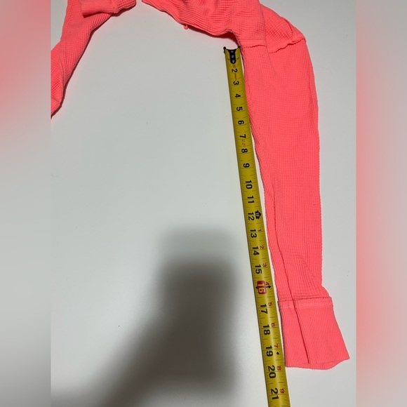 we the free neon pink sweater Size Medium - Picture 7 of 7